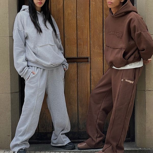 Custom 500 Grams Oversized Streetwear Tracksuit with Hoodie and Sweatpants Set in Custom Size