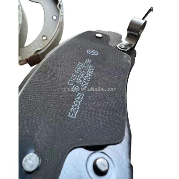 Changan Auto Parts OE NO. 04465-52060 Auto Brake Pad for Changan E-Star EV 2001-2008