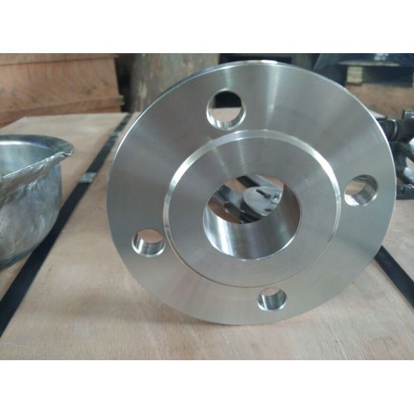 Norme jaune de la peinture Bs4504 de bride de tuyau galvanisée par Ss316 de Wnrf Pn25 d'acier