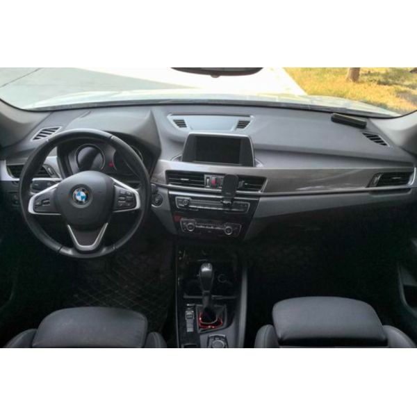 BMW X1 2019 sDrive18Li Модальная модель Brilliance BMW Compact SUV Бензиновый 1.5T 136HP L3 6-ступенчатый Ручной