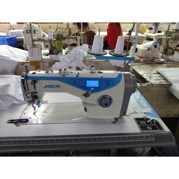 45X45 Yarn Count Mens Casual White Long Sleeve Shirt Personalized Custom Design