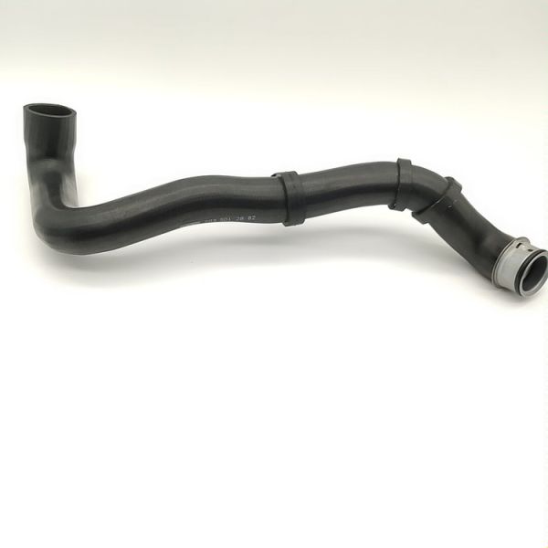 2035012882 SQCS Intercambiador de calor manguera de agua aislada para el radiador inferior del Benz Sprinter