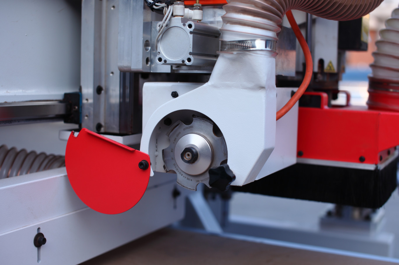 Вертикальная машина маршрутизатора панели Cnc с минутой Lamello 25m журнала инструмента Carousel