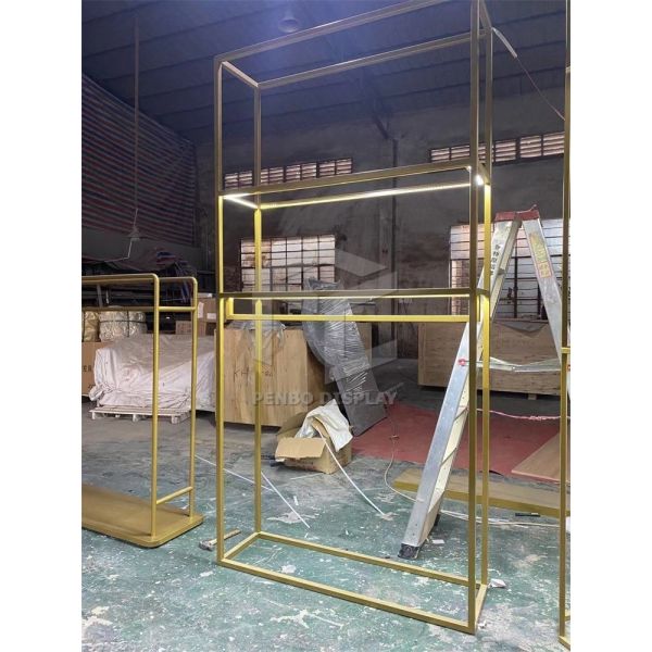 Мебель дисплея магазина одежды света T4 гальванизирует выставочную витрину нержавеющей стали 201