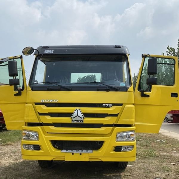 Используемый сварочный трактор тележки 6*4 подержанный Howo трактора HOWO 375hp с хорошим состоянием