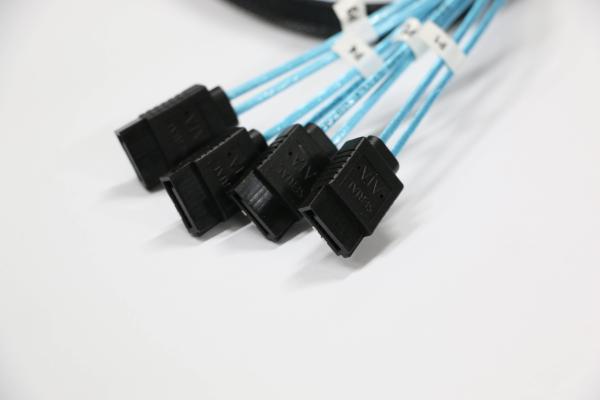 Cable Internal Hd Mini Sas (Sff-8643 Host) - 4x Sata (Target) Cable,Sff-8643 To 4x Sata Cable, 500mm