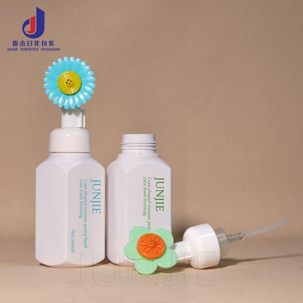 Hot Sale Cute Empty Plastic Packaging Foaming Pump Bottle 260ml PET Face Wash Mousse Hand Soap Dispenser Foam Bottle