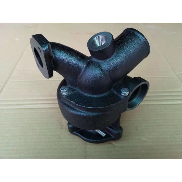 Nissan PF6T ISUZU Water Pump 21010-96266 Bevel Wheel Black Cast Iron Shell