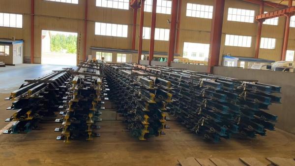 Capacidade de carga elevada China Standard QU100 Crane Rail Manufacturer