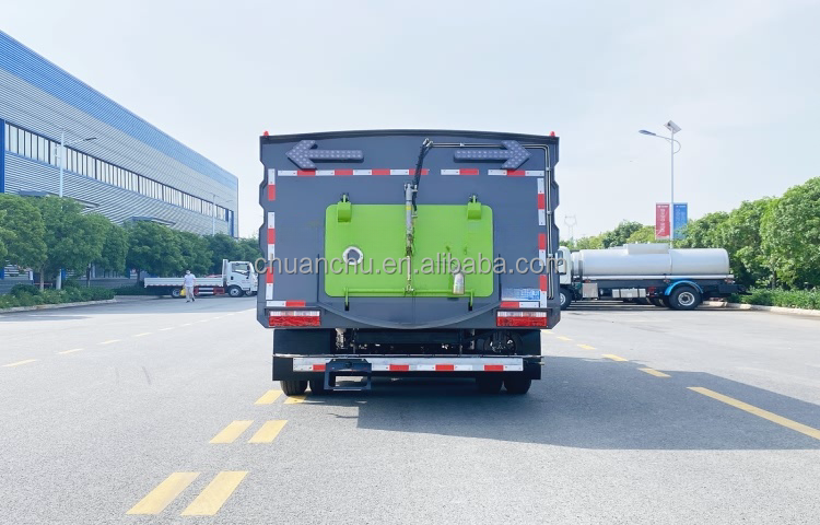 Multifunction Cleaning Truck 5 Tons Dongfeng Dolica Road Sweeper for Large Sweeping Truck