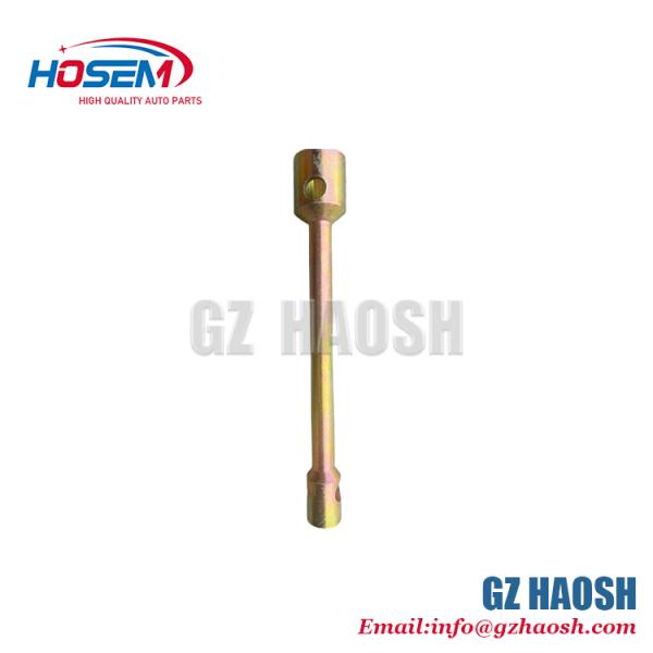 Auto Parts TYRE SLEEVE or WHEEL NUT SOCKET  5-81113955 581113955 For Isuzu NKR57 Truck