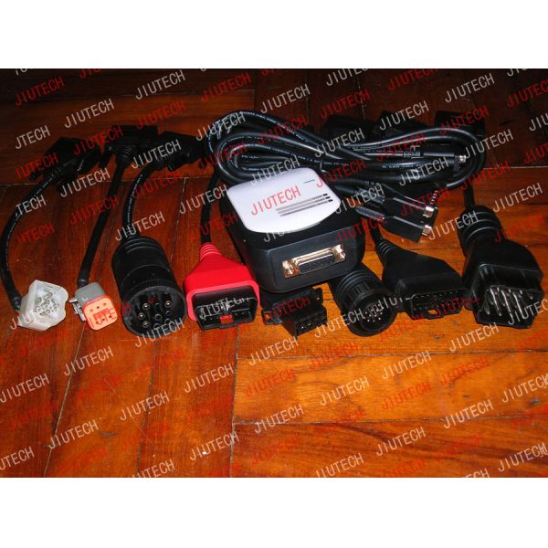 Interfaz estupendo 9998555 de  vocom para  D630 con la ayuda  Penta DXI del PTT