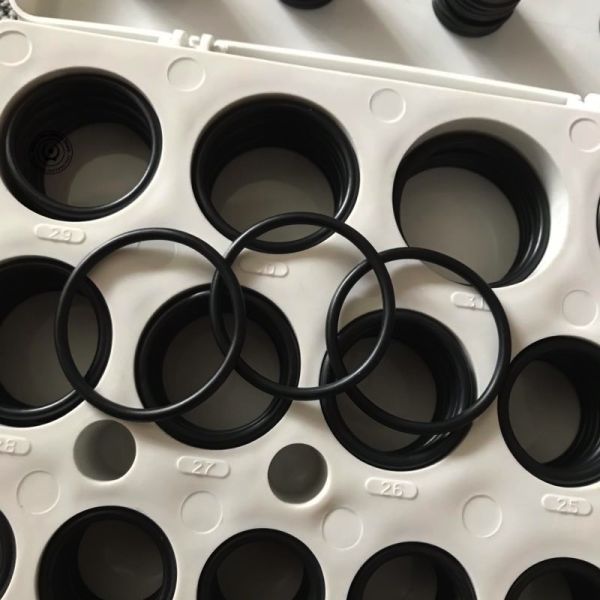 Reparo de borracha do selo do anel-O do óleo da válvula da distribuição da bomba hidráulica de O-Ringparts XuGong da máquina escavadora de XCMG