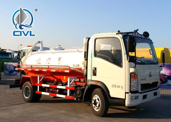 New Vacuum Sewer Cleaning Sewage Suction Truck  SINOTRUK 4x2 10 - 12m3 Color optional