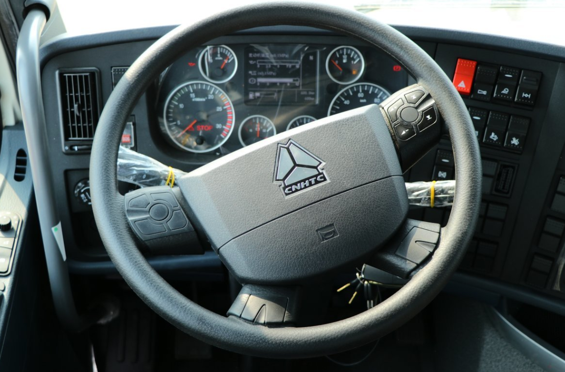 SINOTRUK HOWO T7H Тяжелый грузовик Трактор 440 л.с. 10 колес 6х4 25 тонн Тракторный грузовик для автомобильного транспорта