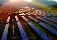 solo AXIS seguimiento solar del soporte de poste del panel solar del perseguidor los 66m de 10kw 20kw 50kw