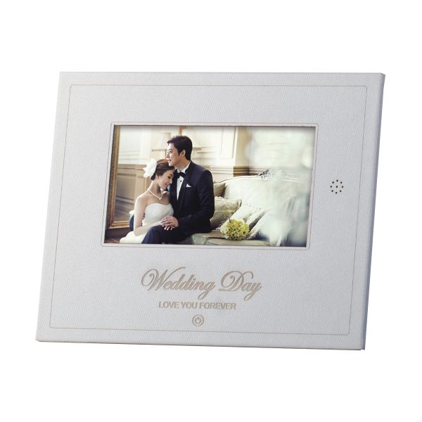 HD Wedding Gift Stylish Video Marketing Mailer 128M Memory Space Efficient