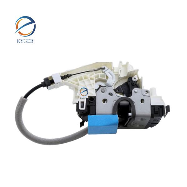 2047304235 High Quality Auto Parts Rear Right Door Lock Latch Actuator 204 730 42 35 for Mercedes-Benz W212 E200 E250 E260 E350