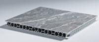 Révolutionnez la conception des murs extérieurs en découvrant les doubles avantages des panneaux 3D en aluminium certifiés A2 équilibrant la résistance au feu au niveau A2 et les motifs 3D accrocheurs