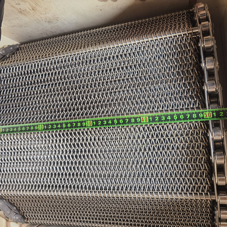 304 Stainless Steel Drying Oven Mesh Conveyor Belt Anti Corrosion Balanced Weave Wire Belt