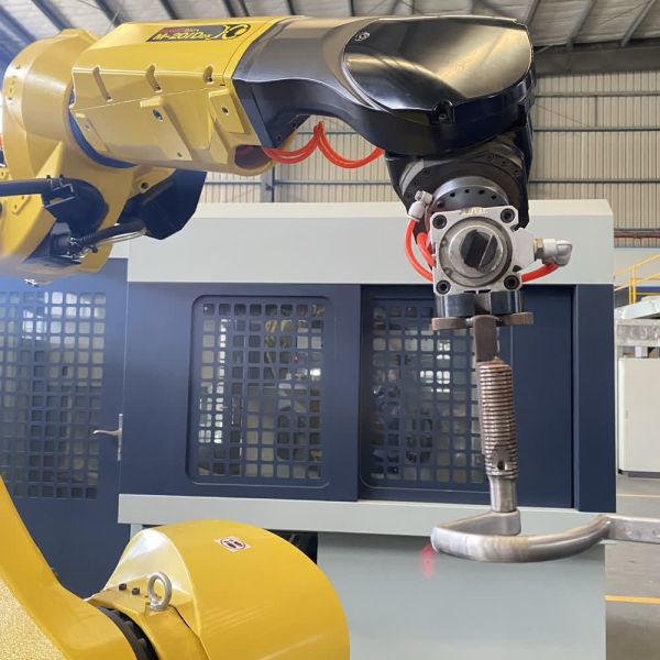 Metal Polishing Machine For Buffing Car Bodies , Interior Components