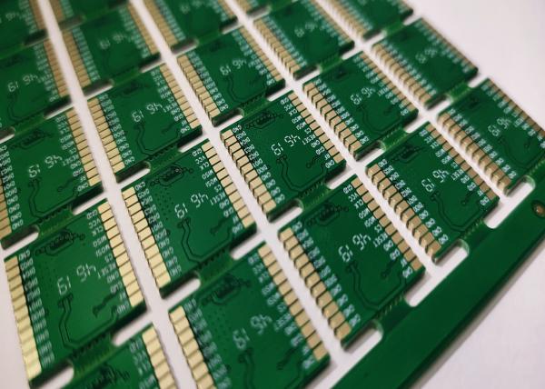 Four Layer Half Hole PCB Printed Circuit Board Finished Thickness 1.0MM