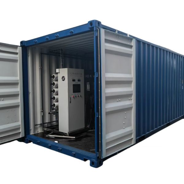 1000l Containerized Seawater Desalination System Producing 1T/H
