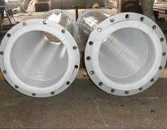 Mangueira de PTFE para transporte de meios altamente corrosivos a altas temperaturas