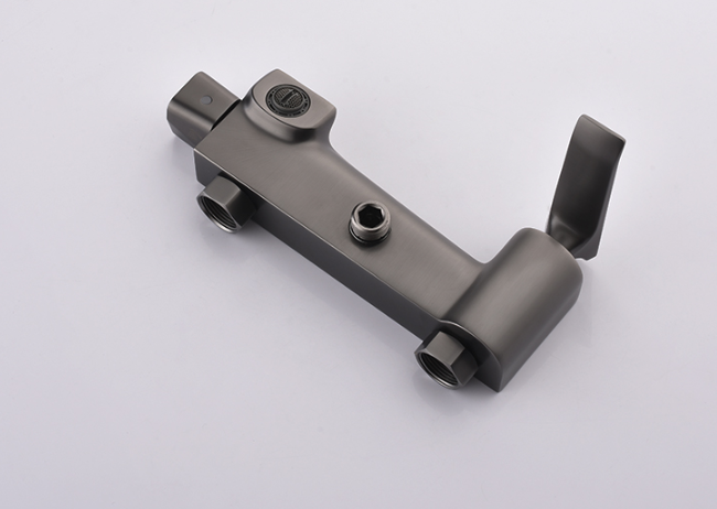 Leakproof OEM Gray Hot Cold Copper Bathtub Faucet