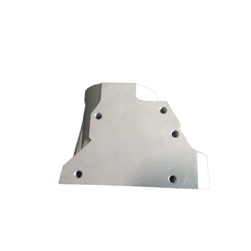 High Flow Rectangular Port LS3 Cylinder Head 821 Casting 257cc Intake Runner for Camaro SS Racing Upgrade & Engine Swap Build
