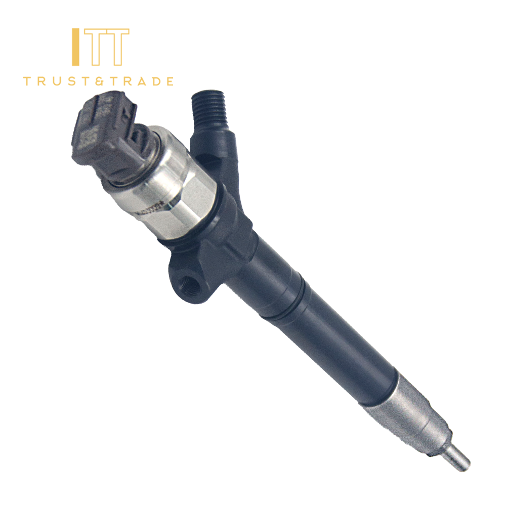 Steel 23670-51020 23670-51030 Auto Parts Engine Diesel Nozzle Common Rail Fuel Injector for Toyota LAND CRUISER
