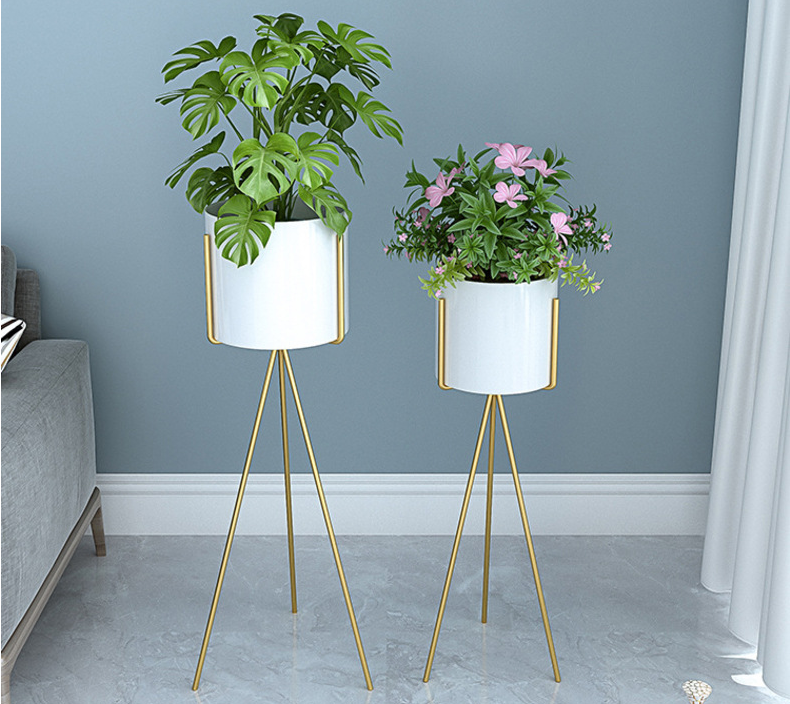 Nordic Round 30cm Diameter Metal Flower Stand