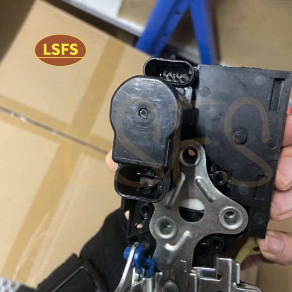 Maxus LDV V80 Porte avant LH RH Porte latérale Auto Porte verrouillage d'actionneur OE NO.