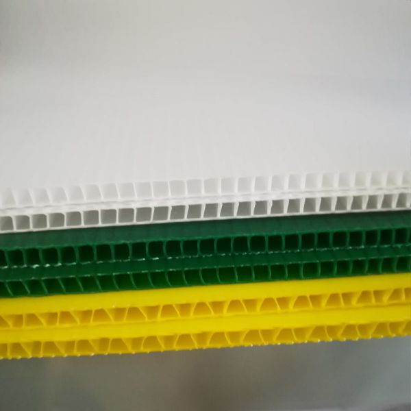 гофрированный полипропилен рифленого листа 12mm высокопрочный PP - предохранение от пола доски
