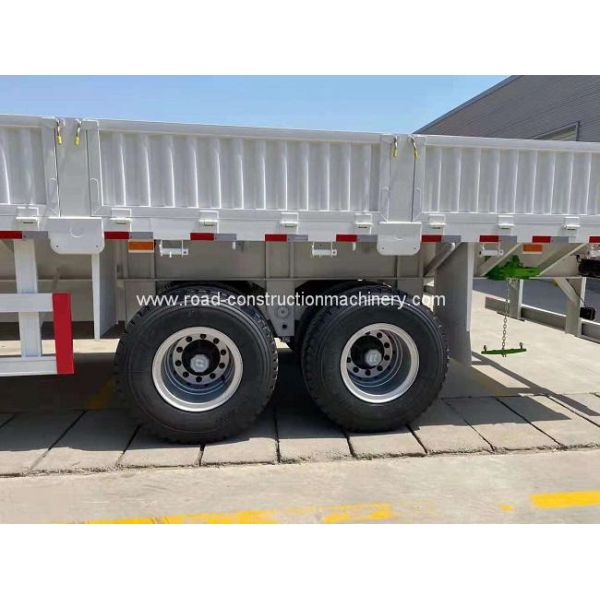 ADR 40/60ton Side Wall Semi Trailer 1310mm Axlebase For Cargo Truck