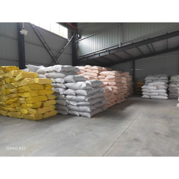 Anclaje de pared de plástico enchufe de pared de nylon 6 * 30mm Anclaje de manga de plástico