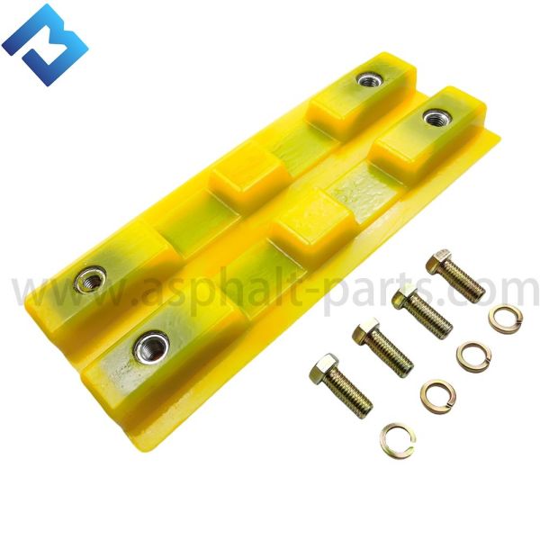 Road Construction Polyurethane Rubber 300*130-50P Three Ribs M12 Screw Holes (center Distance 228*57) 2411112