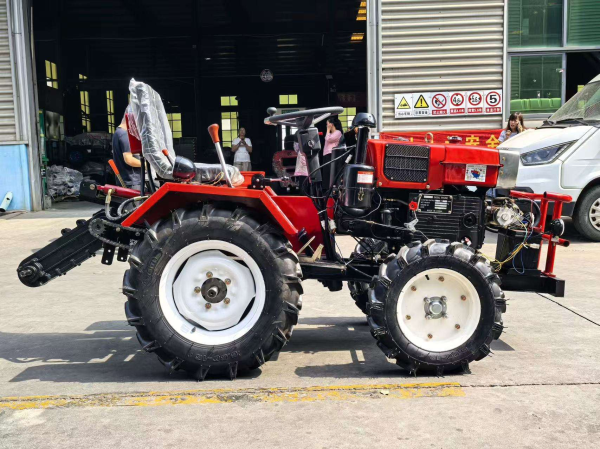 18HP 4WD Farm Tractor for Orchards and Narrow Plots with Orchards, Greenhouses and Narrow Plot Work