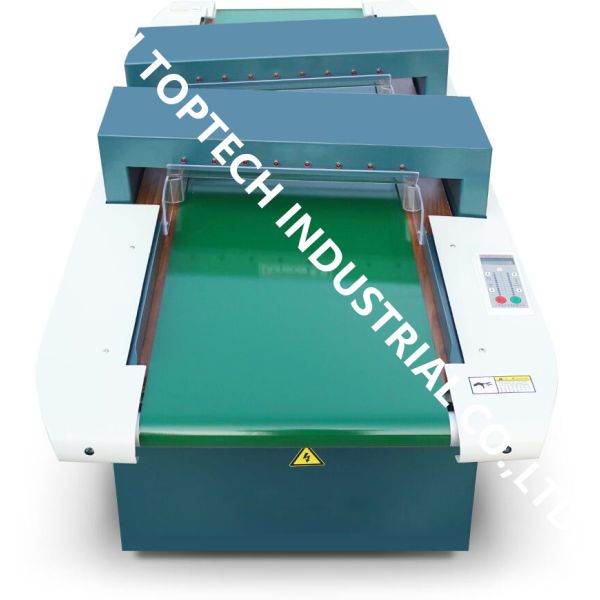 needle detector JC-600 auto conveyor model( double head) for garments,cloths,shoes,toys inspection