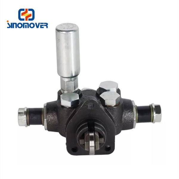 HOWO A7 Engine Parts VG1500080100 Injection Pump Fuel Feed Pump original parts