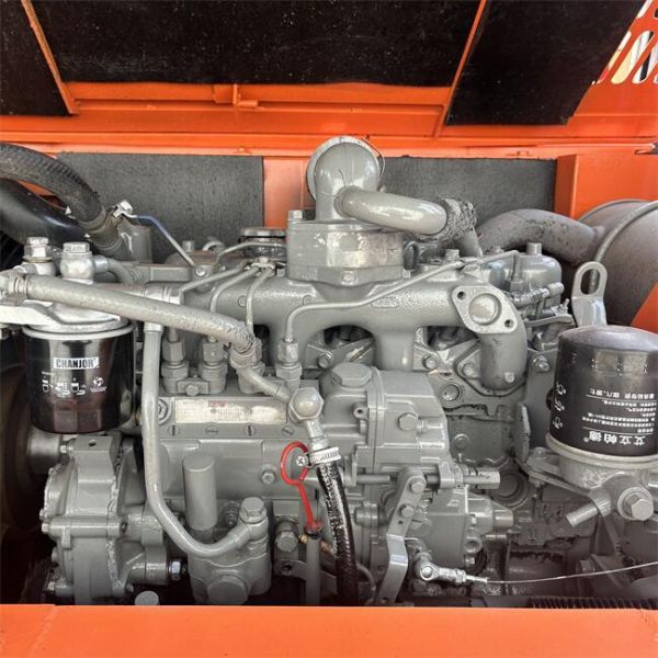 Second Hand Hitachi Excavators 7ton Hitachi Zx70 Excavator Economic Efficiency