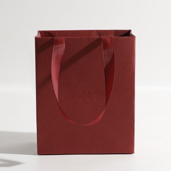 Bolsas de papel para regalo con impresión personalizada, embalaje de joyería con logotipos personalizados