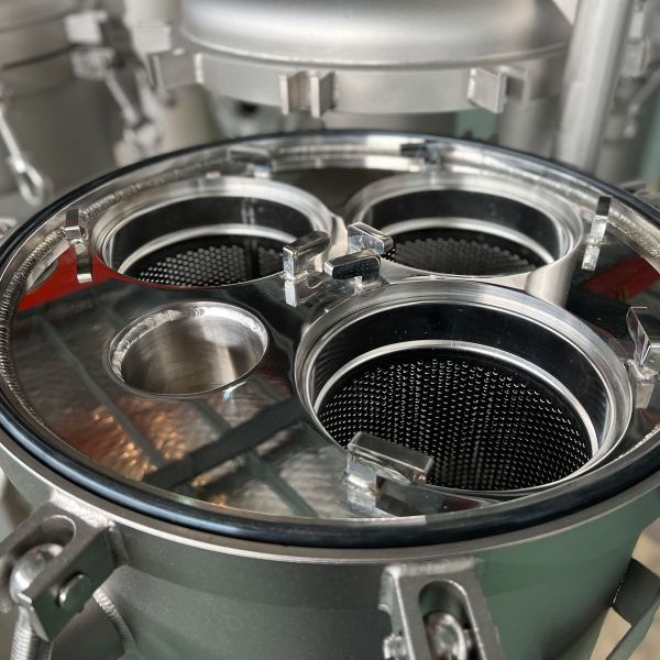 12 Water Multi Bag Filter Housing Stainless Steel Treatment For Paints / Liquid