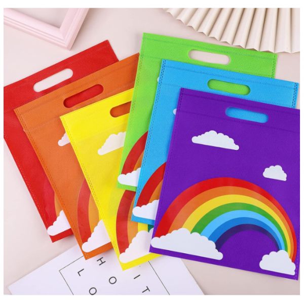 Customized Logo Brand Printing Non Woven Reusable Gift Bag Shopping Bags Retail Shopping