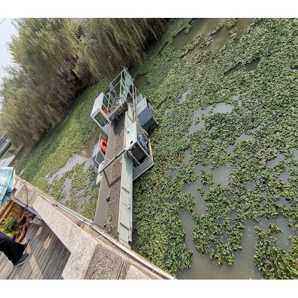 China Made Full New River Hyacinth Cleaning Machinery for Reservoir