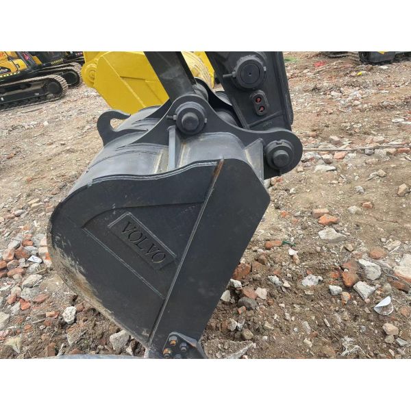 Used 14 Ton Digging Machine VOLVO EC140B Second Hand Excavator