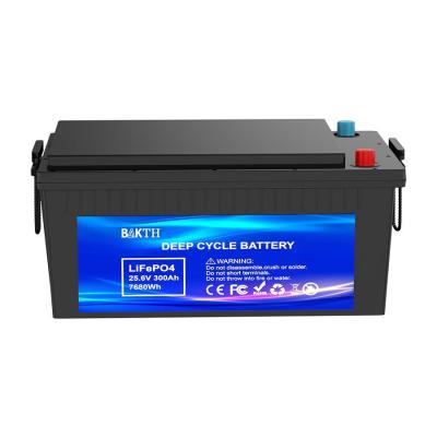 Batterie au lithium 24V haute efficacité 300Ah pour batterie au lithium LiFePO4 à décharge profonde