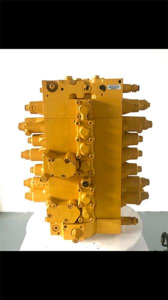 Original PC200-7 Excavator Control Valve 723-46-20401