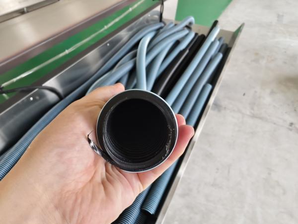 Máquina de extrusão de mangueiras de vácuo para piscinas, com diâmetro entre 30 e 50 mm