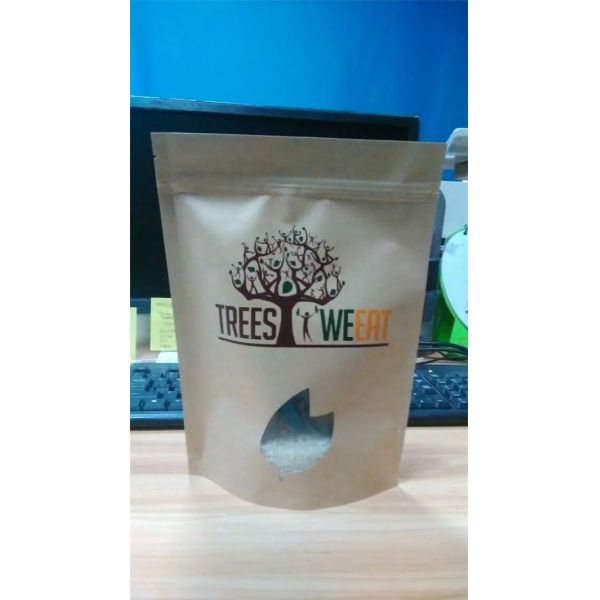 Tenez l'emballage de sac de casse-croûte de papier d'emballage/le sac emballage d'arachide avec le dessus de tirette